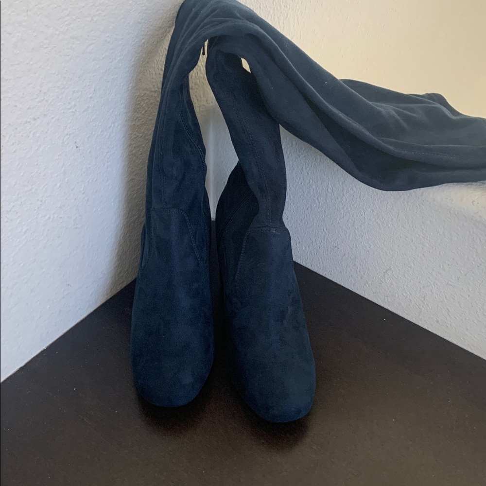 NWOT Navy Blue Over-the-Knee Women's Boots.
Rumer Hawa. - Picture 8 of 8